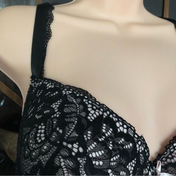 Daisy Fuentes Nighty - Picture 4 of 11